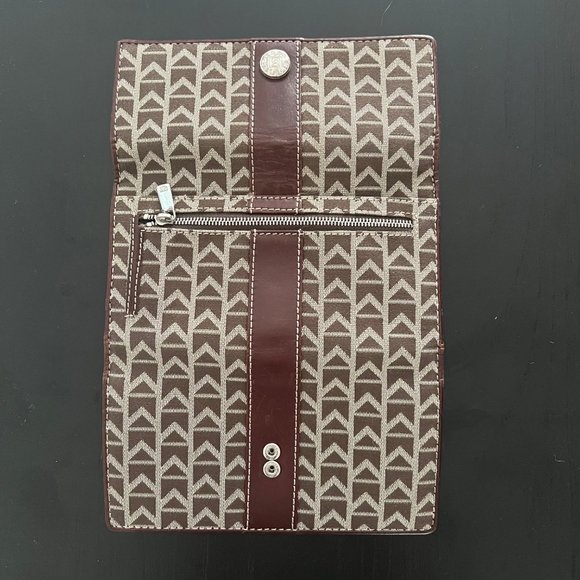 Michael Kors Matching Handbag & Wallet - Picture 10 of 11